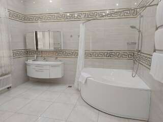 Гостиница Райгонд Кисловодск Люкс Премиум Вилла Райгонд-9