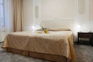 Гостиница Райгонд Кисловодск 2-местный номер полулюкс-5